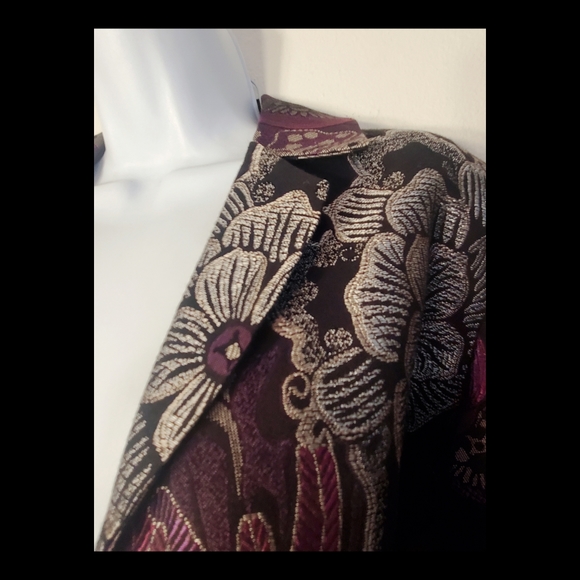 CHICOS PURPLE MULTI-COLOR FLORAL BLAZER SZ. 0 - Picture 4 of 8